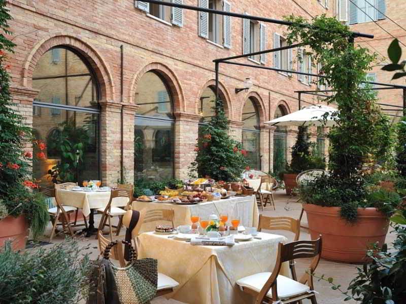Albergo San Domenico Урбино Экстерьер фото