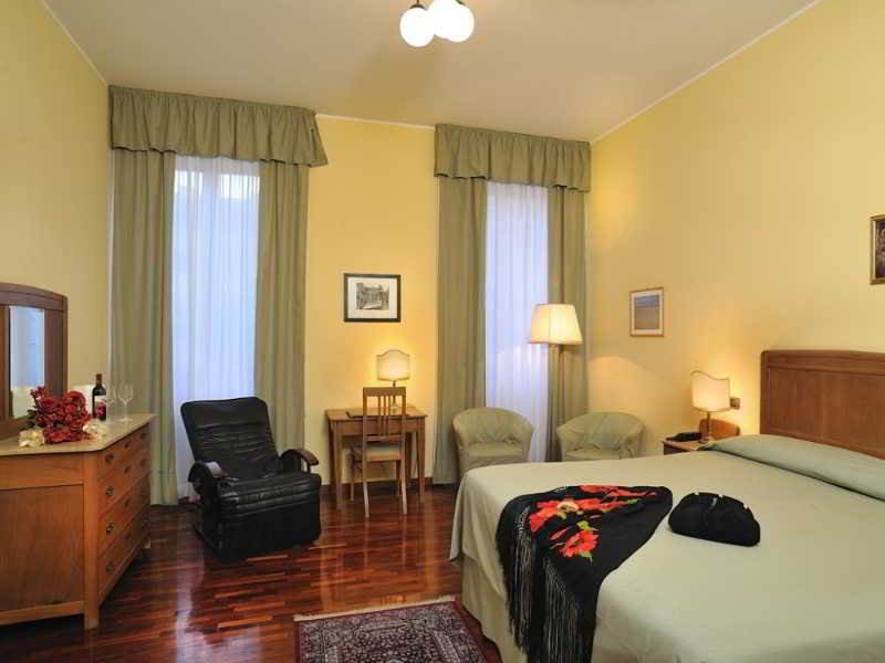 Albergo San Domenico Урбино Экстерьер фото