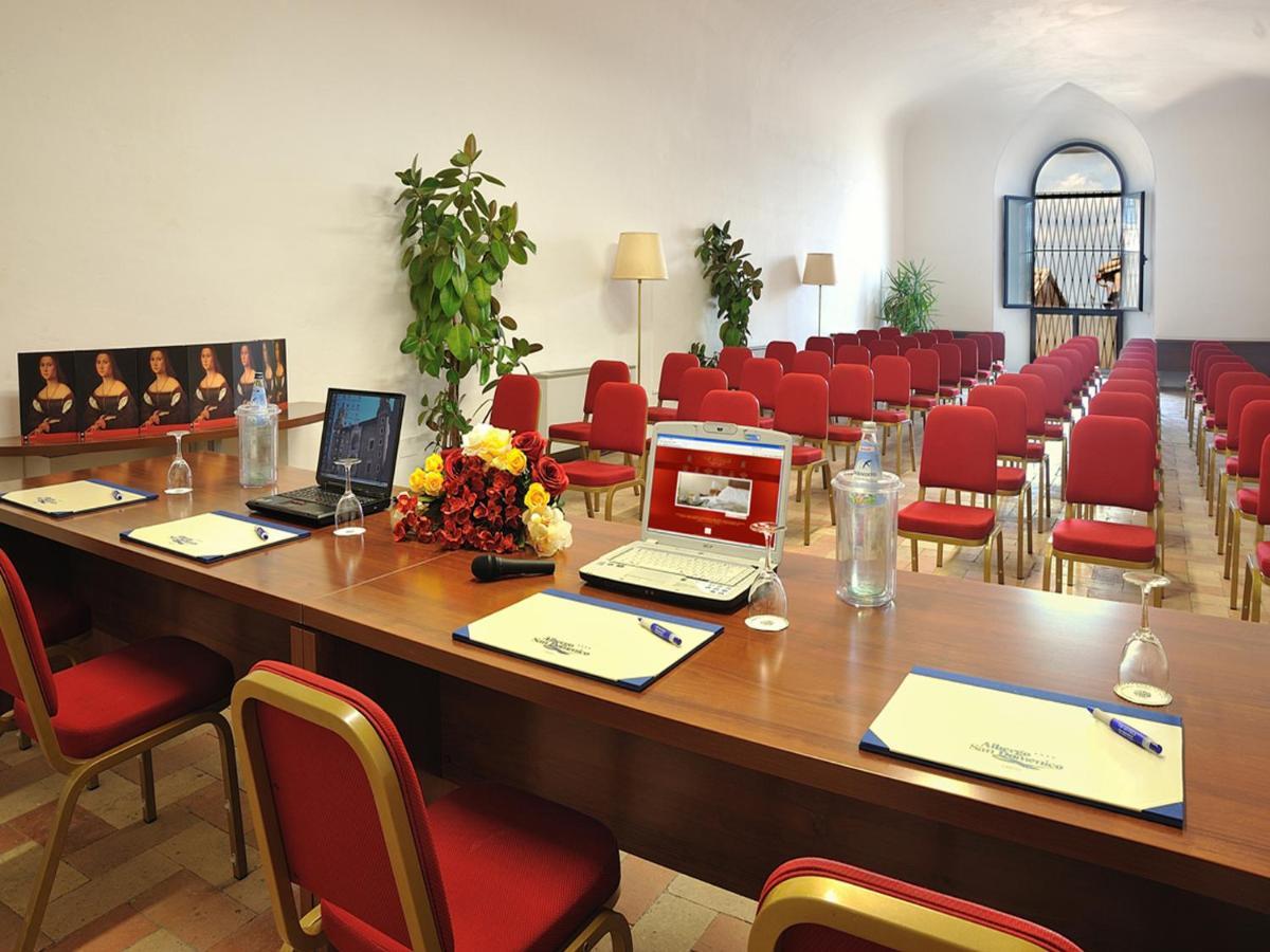 Albergo San Domenico Урбино Экстерьер фото