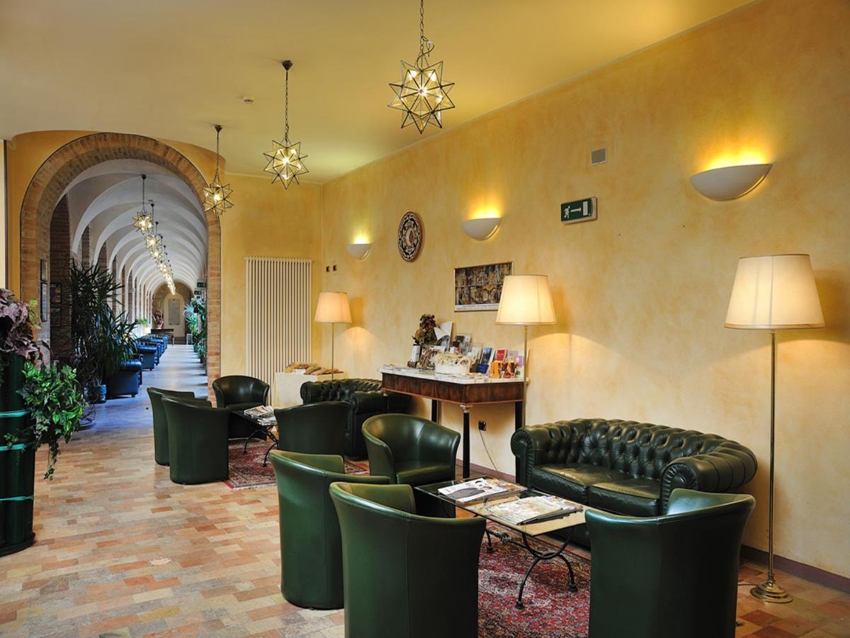 Albergo San Domenico Урбино Экстерьер фото